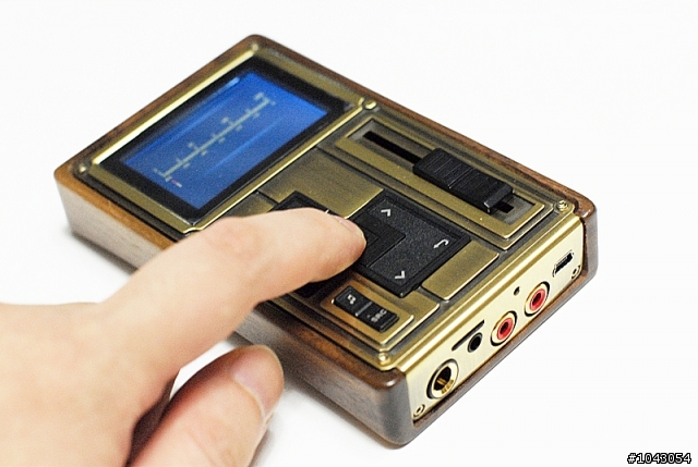[開箱] Colorfly Pocket C4 神器，MP3音樂播放機