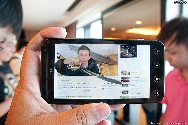[體驗] 裸視3D隨身看 hTC EVO 3D 體驗會高雄場心得