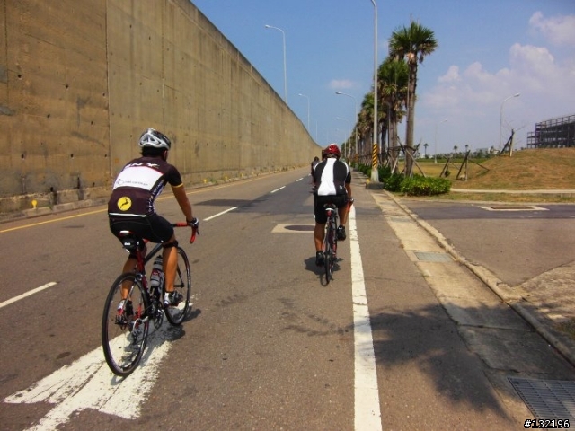 我愛羅西‧跑個190KM(台北-新竹)的山海大圈圈