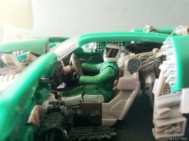 [變形金剛 開箱] HA Roadbuster 人車組路霸