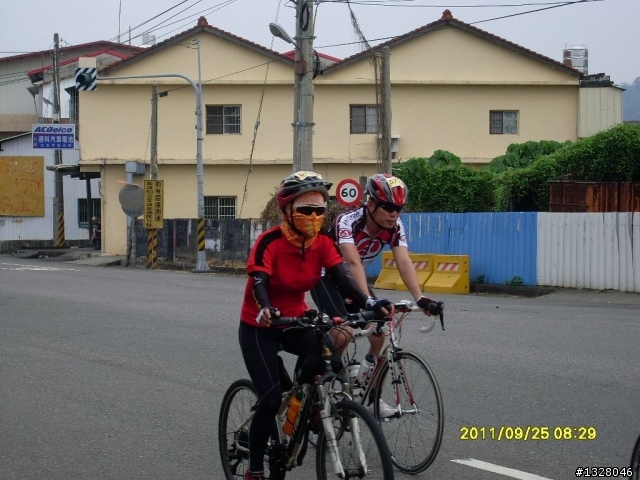 百年環化賽女車友照