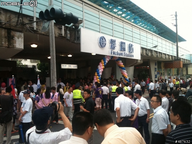 9/2號要通車的板橋浮洲車站.....追蹤誤點不顯示問題(9/21更新)