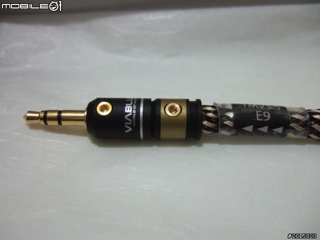[開箱]Mundorf金銀合金訊號線：Tube Fan Studio TMV3.5-E9 (3.5mm to 3.5mm)