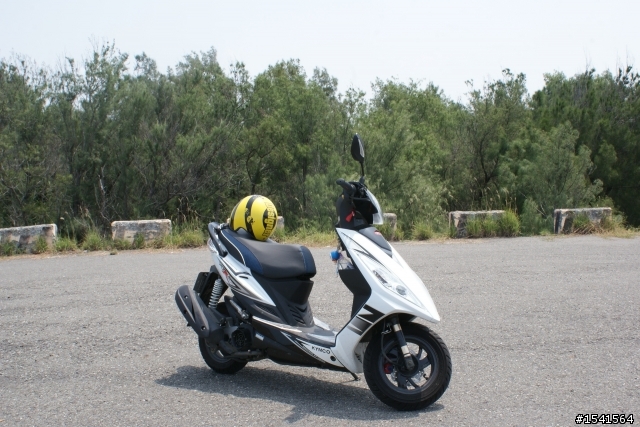 炎炎夏日!!!衝海邊看風車去~~