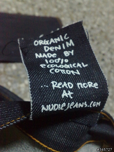 我也跟流行了 !! 國民牌 : Nudie ( 補實穿照....)