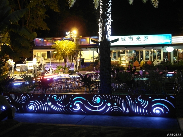2011夏季 5天4夜 風和日麗野狼熱血環島之旅