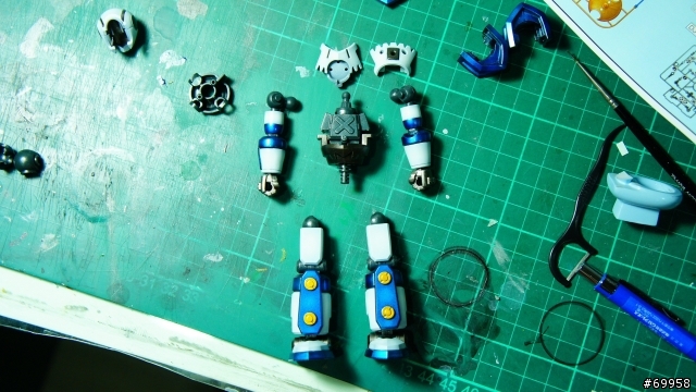 [噁心吐血之作]LBX-001紙箱戰機-阿基里斯