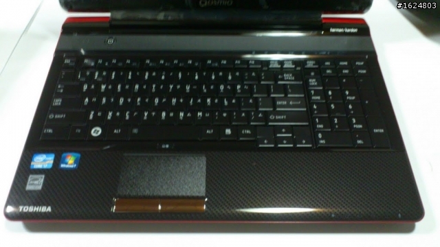 toshiba Qosmio  F750 裸視3D不專業開箱