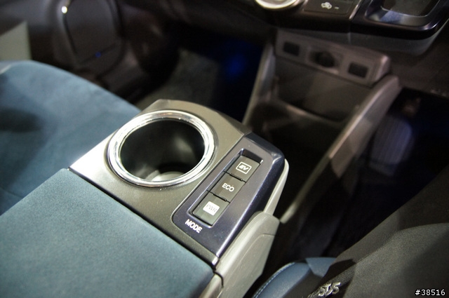 [圖多注意]東京台場TOYOTA MEGA WEB展示中心