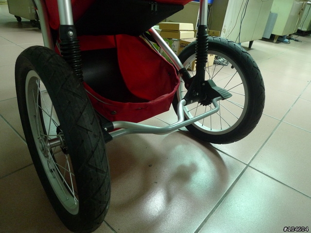 [開箱文]Schwinn(美國自行車品牌)M3嬰兒車