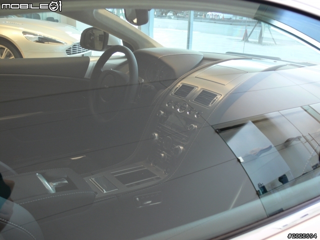 與Aston Martin 的近距離接觸