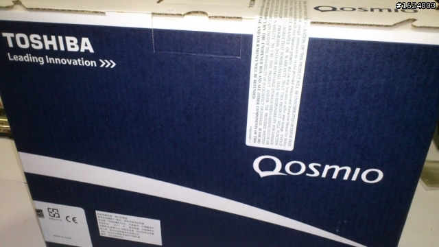 toshiba Qosmio  F750 裸視3D不專業開箱