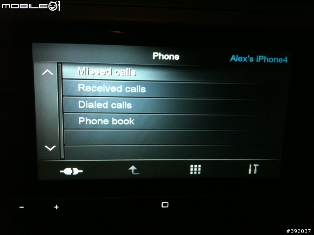 iPod/iPhone車用音響Pionner AppRadio(iPad好像也可以)----------9月2日更新,加入開箱文