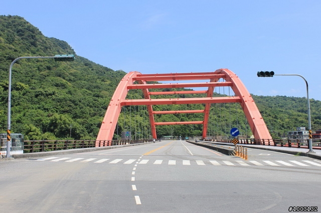 一人自由又孤獨環島行