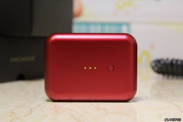 【分享】Just Mobile Gum Plus——高質感的行動電源  [新增Nokia手機充電方法]