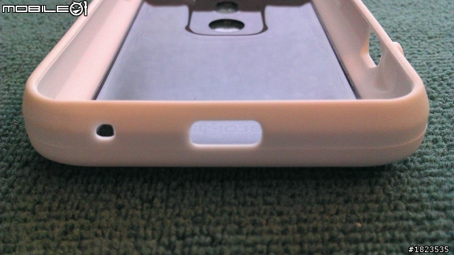 Metal-Slim HTC EVO 3D保護組(白+透明黑)試用心得