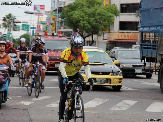 環台中100K 照片(路上拍的，終點拍的，車友請自取)