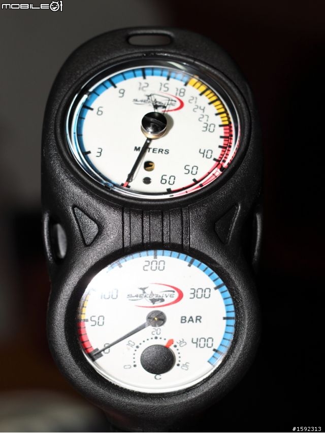 熱騰騰的潛水重裝備，圖多請慢慢看