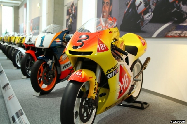 2011 HONDA Collection Hall in JP