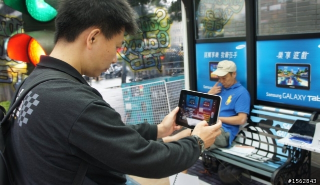 光華Tab體驗屋的尹恩讓我淪陷了!!入手Tab8.9 3G版啦！