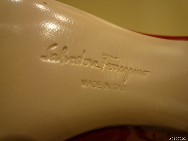 《開箱》Salvatore Ferragamo小紅鞋