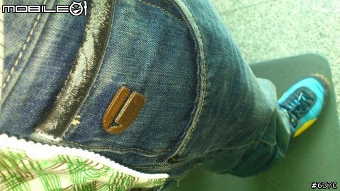 分享台北信義ATT 4 FUN旗艦店荷蘭牛仔褲G-STAR RAW 3D立體剪裁牛仔褲開箱文