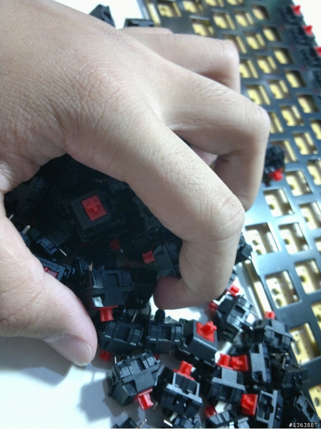[分享] 改  ZOWIE紅茶軸
