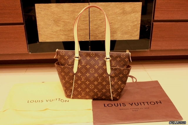 [開箱] 歐洲買回的2個GUCCI包(Sukey 系列)與1個LV包(經典TOTALLY系列)