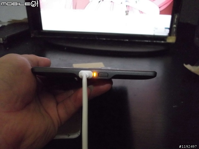 [開箱]新KINDLE開箱以及小疑問