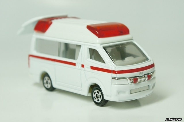 [ TOMICA ] 救援現場的白色希望-救護車系列