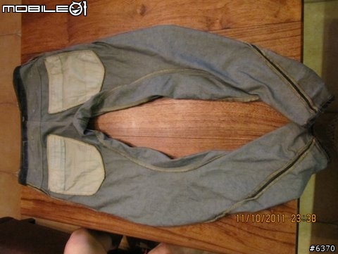 分享台北信義ATT 4 FUN旗艦店荷蘭牛仔褲G-STAR RAW 3D立體剪裁牛仔褲開箱文