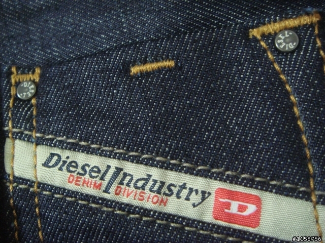 [分享+爆肝實穿] Diesel Larkee T 8Y9 原色褲