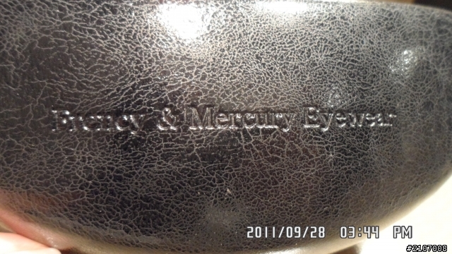 优~~~~Frency&Mercury 秋季必備墨鏡....上身囉.!!!!(不專業開箱文..)