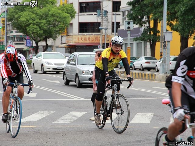 環台中100K 照片(路上拍的，終點拍的，車友請自取)