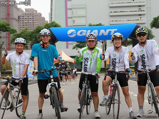 環台中100K 照片(路上拍的，終點拍的，車友請自取)