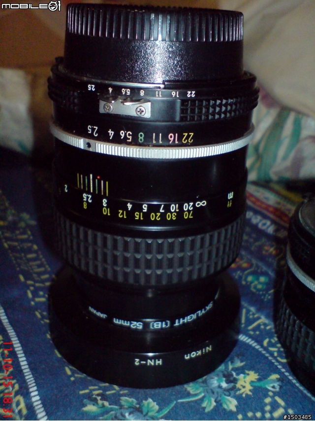 家裡很久沒用的NIKON機械單眼