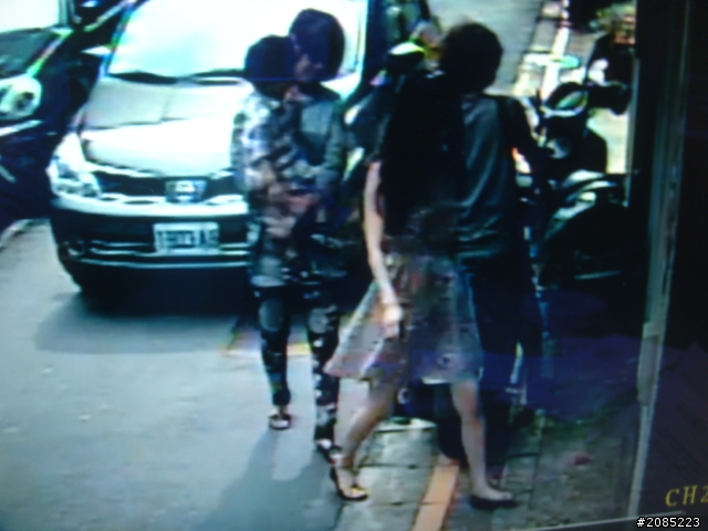 靓妹到我家-18
