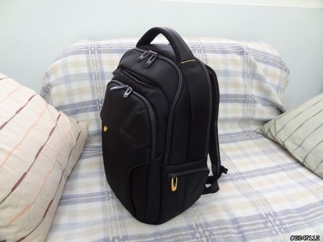 開箱文! 夢幻電腦背包samsonite torus 63Z*09005終於現身