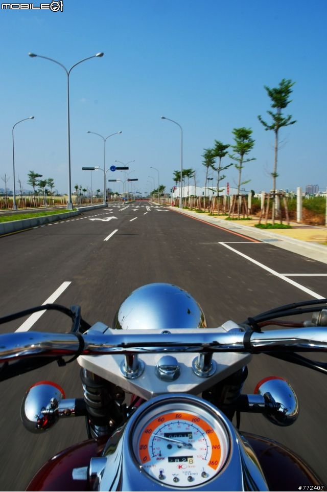 重車日誌09：純粹的嬉皮樂趣，VENOX250