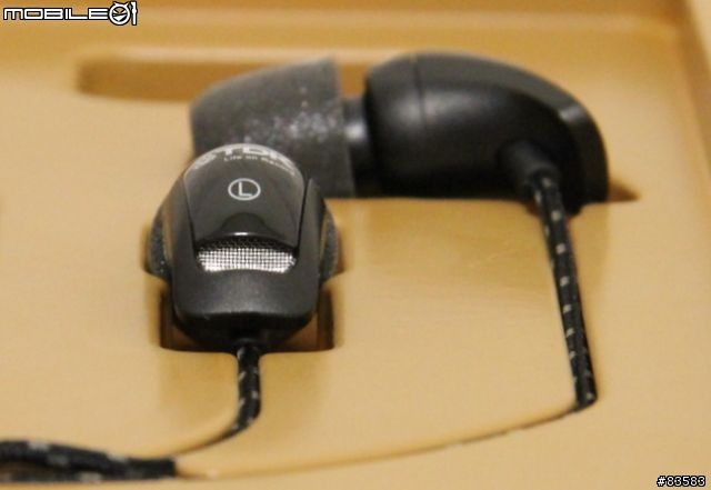 TDK TH-EB900...冷到找不到的小開箱...