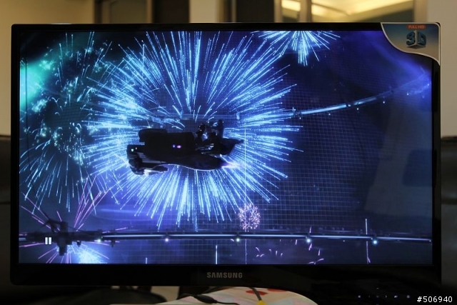 [開箱] 3D步兵、騎兵片放馬過來！SAMSUNG SA950就是要你「好看」！