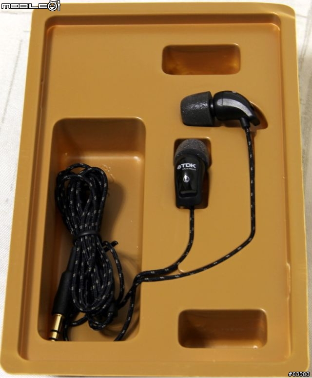 TDK TH-EB900...冷到找不到的小開箱...