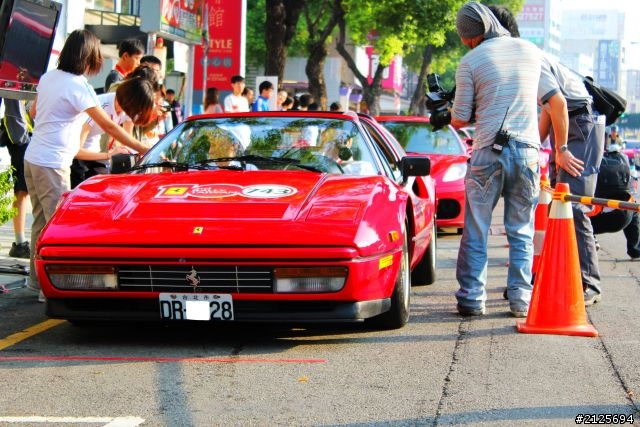 法拉利第3屆拉力賽 車主報到集合(圖多)