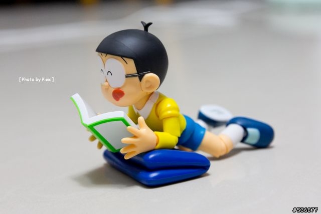 陪伴我長大 － 哆啦A夢 & 大雄