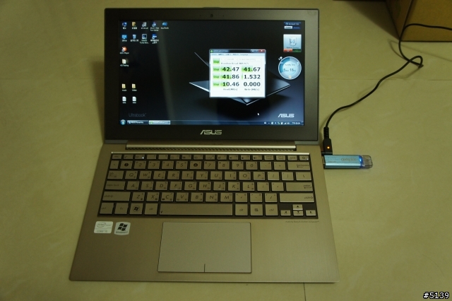 [開箱]ASUS Zenbook UX21E 首台11吋的Ultrabook (圖多)