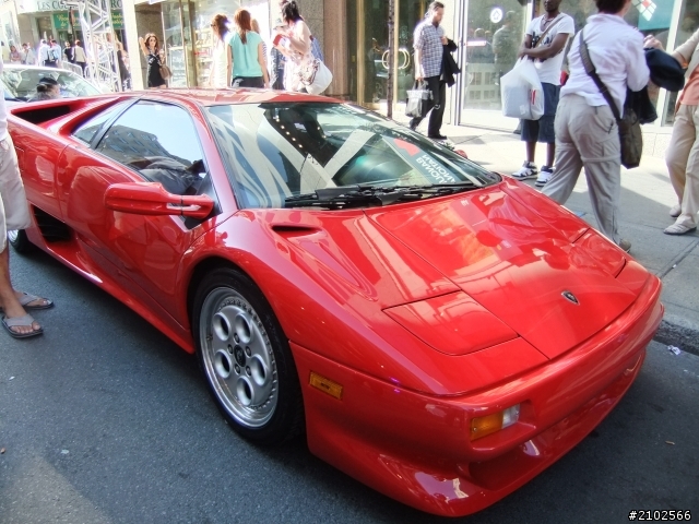 Lamborghini 街上一排隨便照！