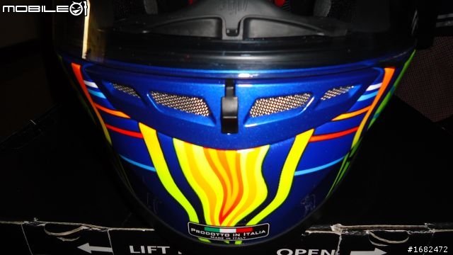[開箱]AGV GP-TECH五大洲 同場加映DAINESE 上半身防摔衣(圖多文少)