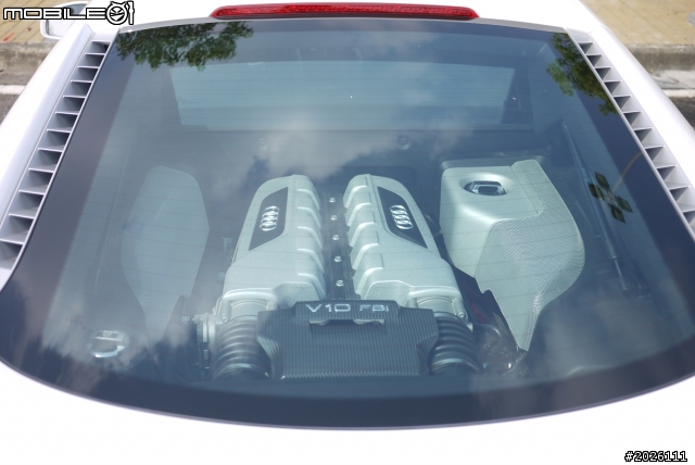 【遇見】Benz SLS AMG & Audi R8 V10
