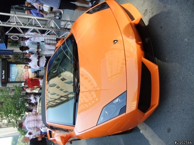 Lamborghini 街上一排隨便照！