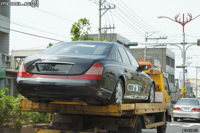 巧遇Maybach 57